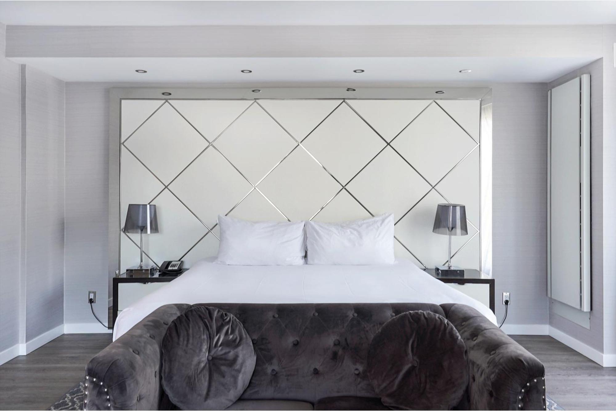 Executive Plaza & Conference Centre, Metro Vancouver 4*
